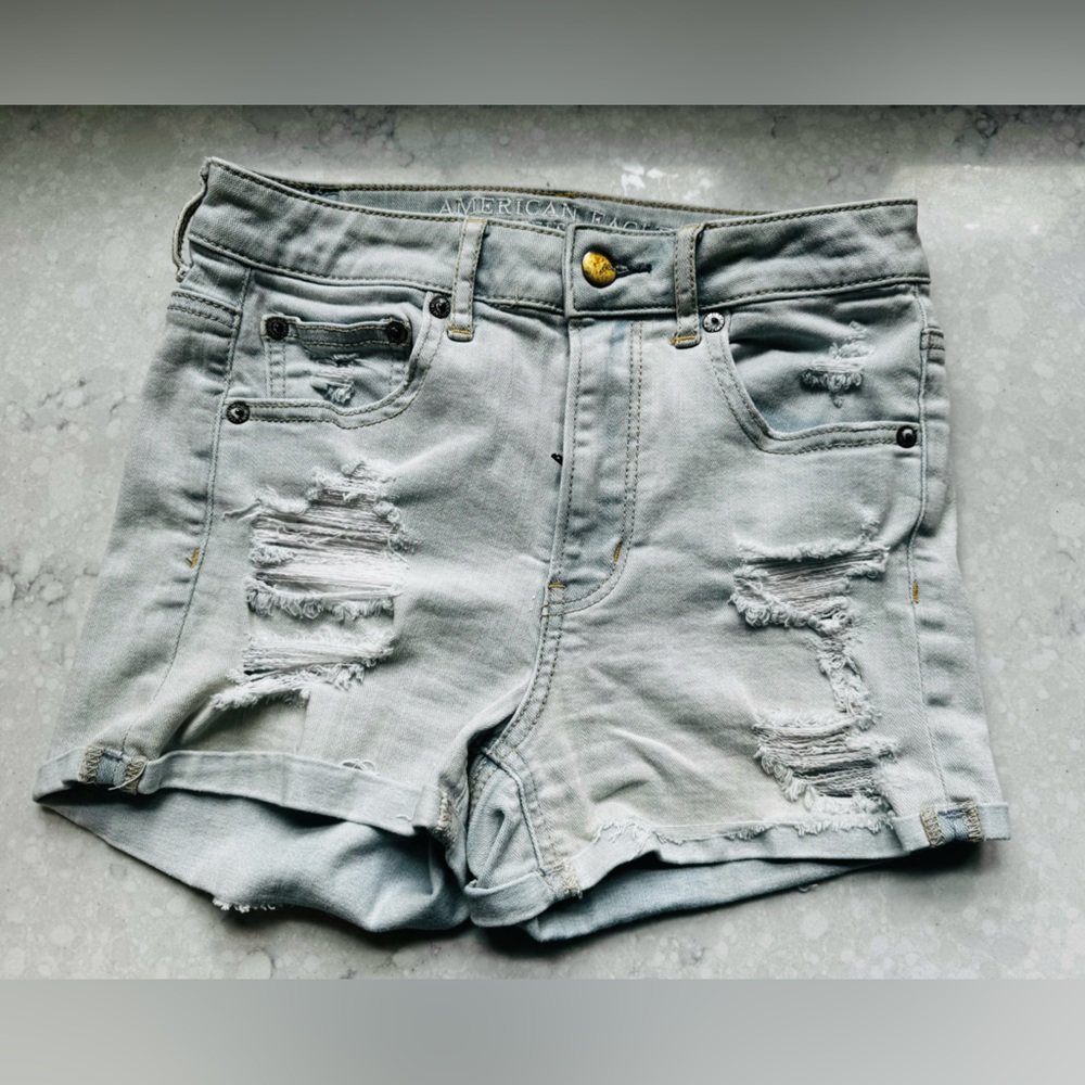 American Eagle Outfitters Super Hi
Rise Shortie‎ Denim Shorts